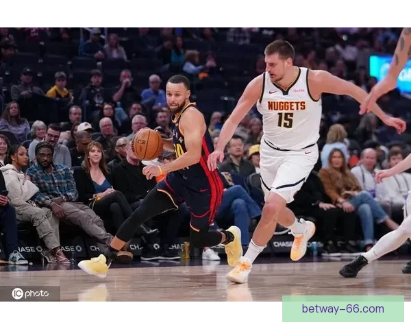 勇士掘金季后赛前瞻 小库里复出助力后场 约基奇穆雷誓言复仇